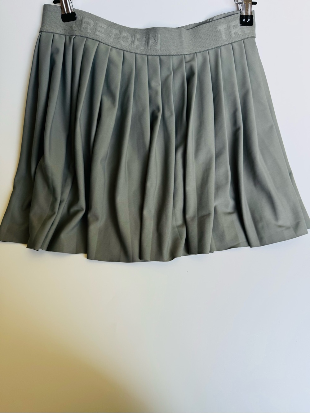 Tretorn Olive Green Pleated Skort